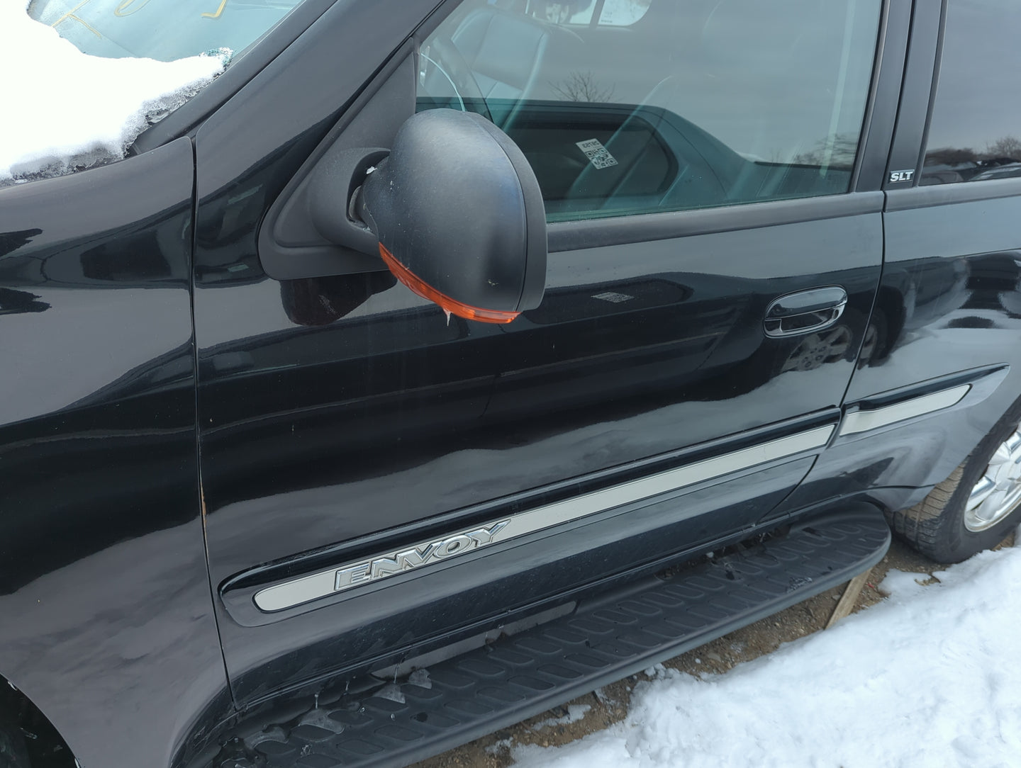 2004-2009 Gmc Envoy Driver Front Door Oem - Oemusedautoparts1.com