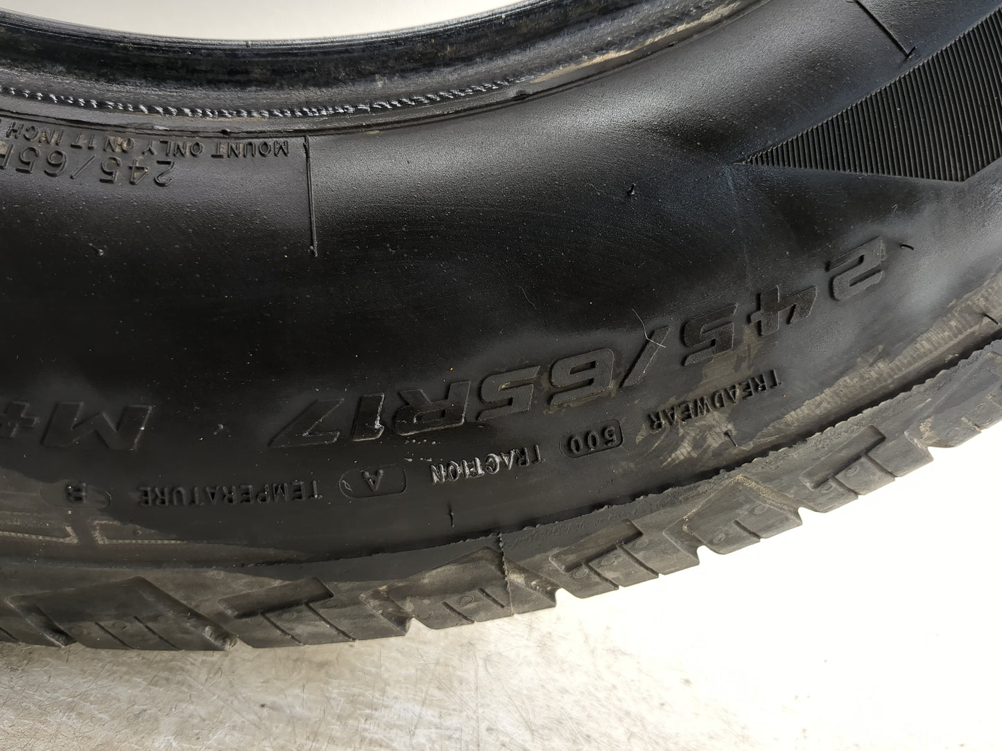 Used Tire 245/65R17 MASTERCRAFT STRATUS AS 107T - Tread Depth 6/32 - Oemusedautoparts1.com