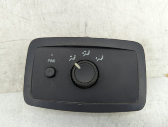 compare product 2002-2009 Gmc Envoy Climate Control Module Temperature AC/Heater Replacement P/N:15095235 Fits OEM Used Auto Parts
