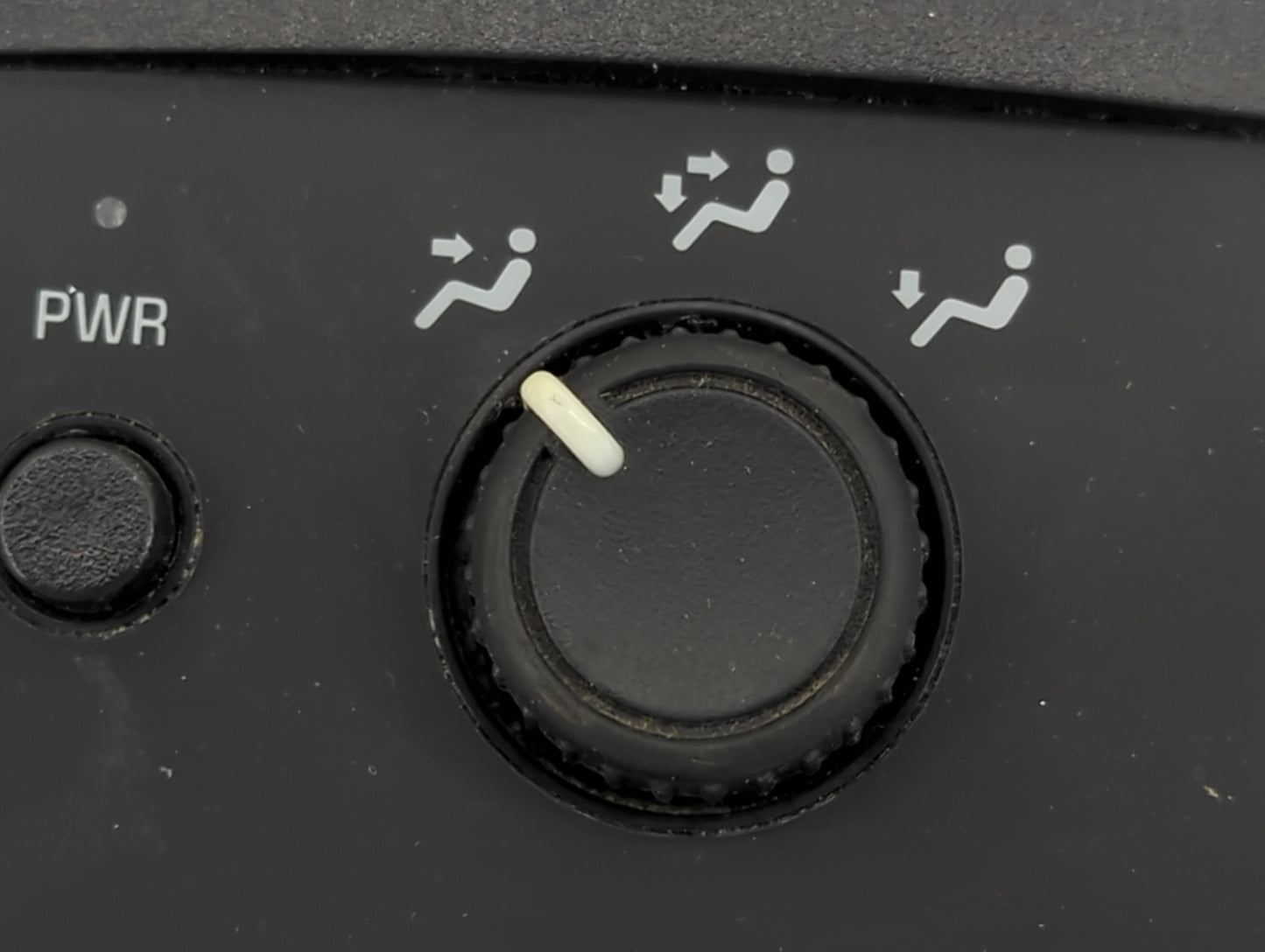 2002-2009 Gmc Envoy Climate Control Module Temperature AC/Heater Replacement P/N:15095235 Fits OEM Used Auto Parts - Oemused