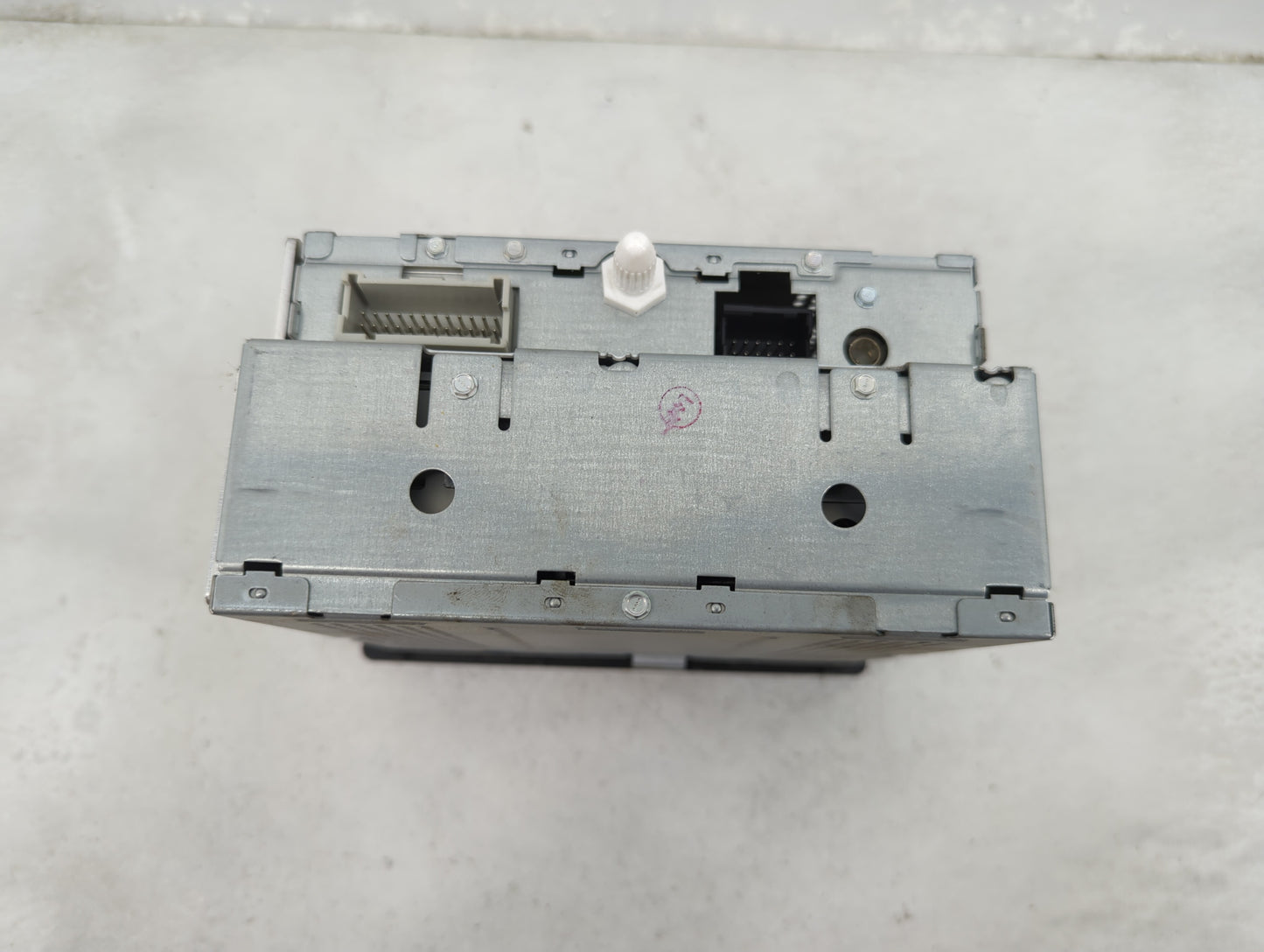 2005-2006 Gmc Envoy Radio AM FM Cd Player Receiver Replacement P/N:21003407 10359565 Fits Fits 2005 2006 2007 OEM Used Auto 