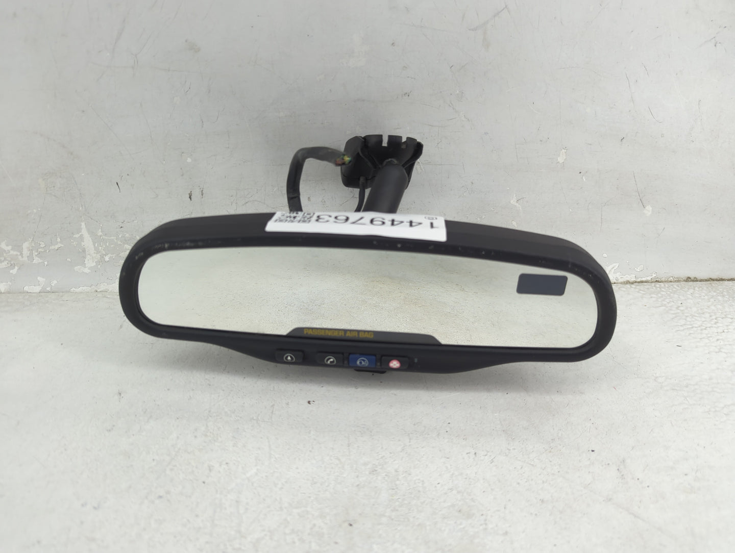 2005 Gmc Envoy Interior Rear View Mirror Replacement OEM Fits OEM Used Auto Parts - Oemusedautoparts1.com