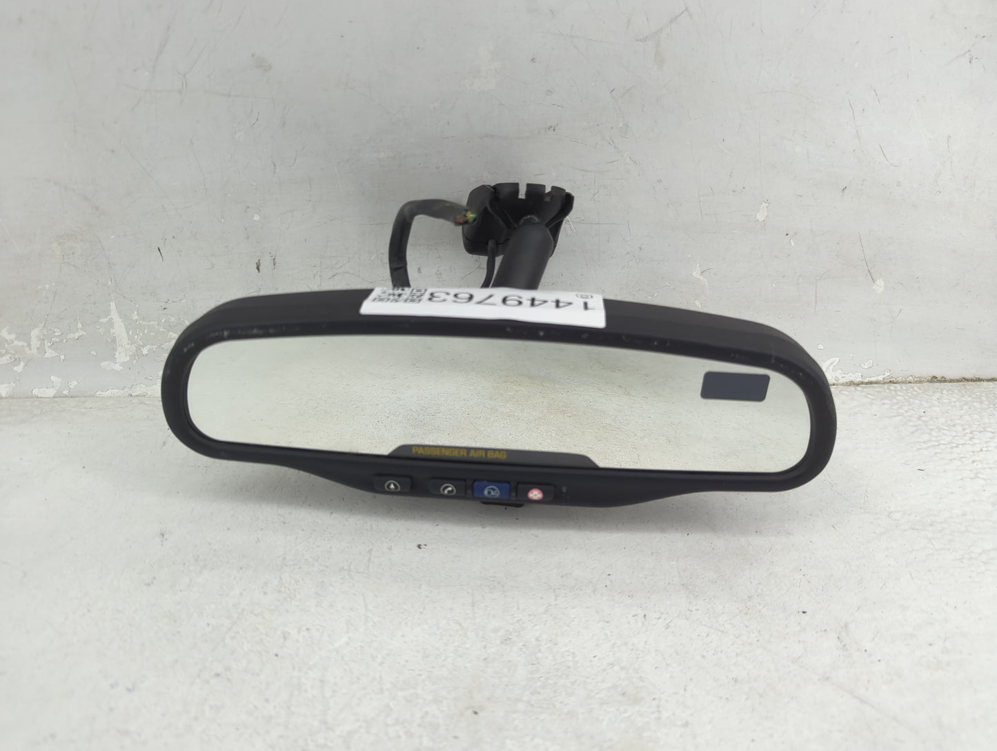2005 Gmc Envoy Interior Rear View Mirror Replacement OEM Fits OEM Used Auto Parts - Oemusedautoparts1.com