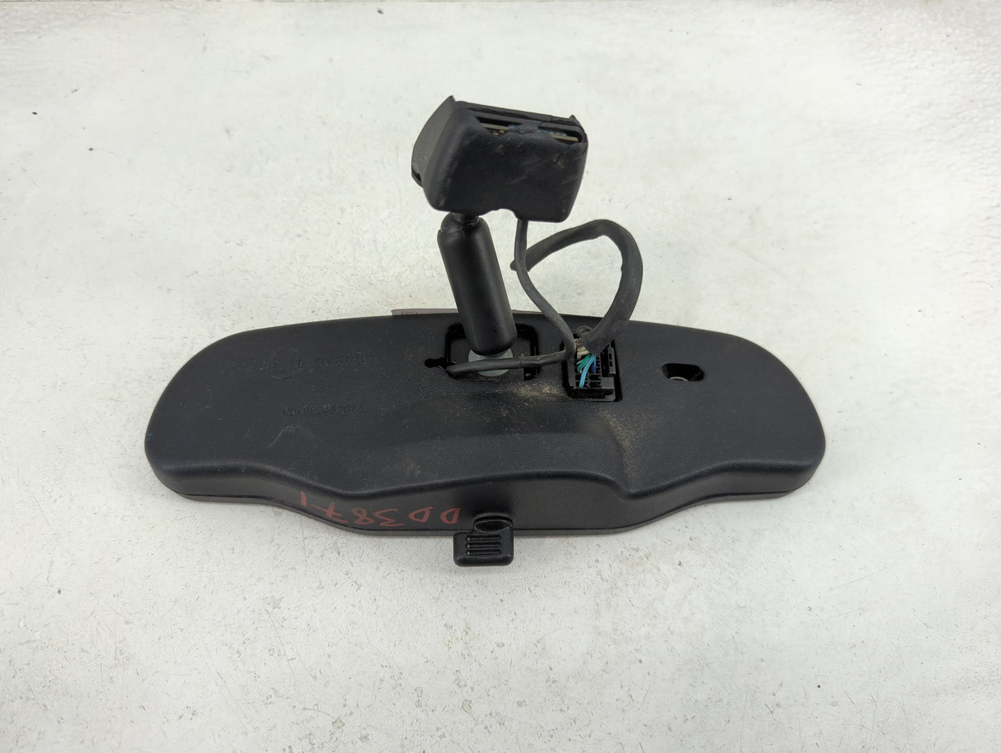 2005 Gmc Envoy Interior Rear View Mirror Replacement OEM Fits OEM Used Auto Parts - Oemusedautoparts1.com