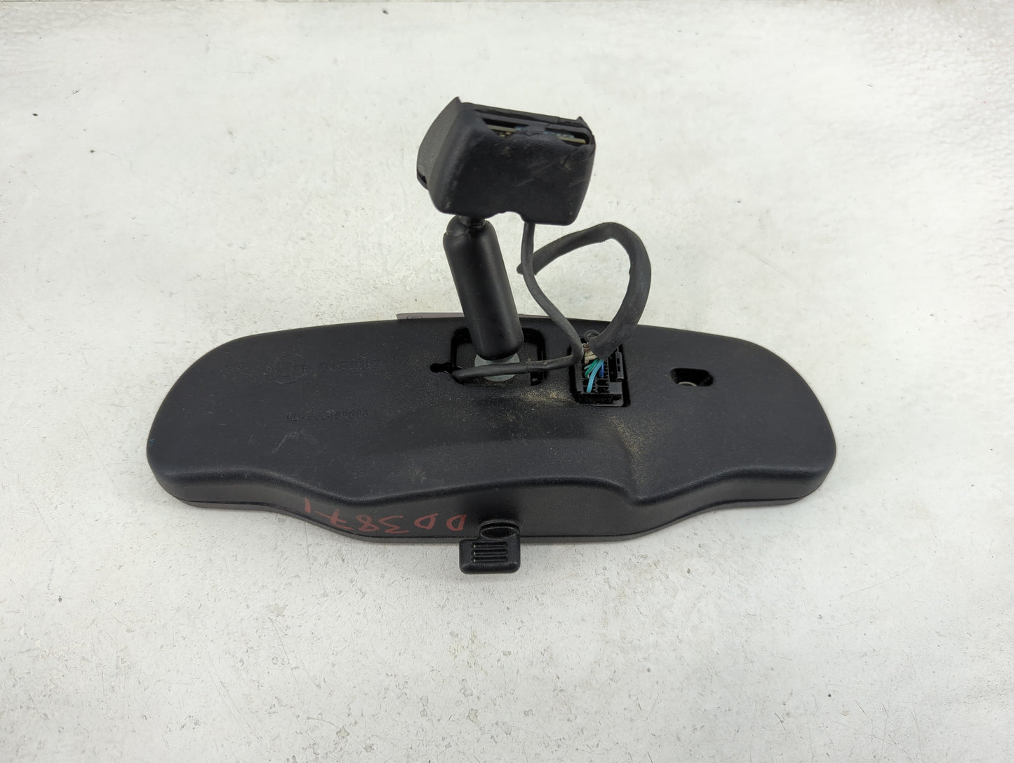 2005 Gmc Envoy Interior Rear View Mirror Replacement OEM Fits OEM Used Auto Parts - Oemusedautoparts1.com