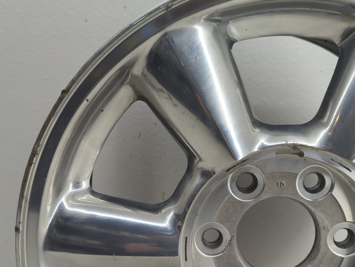 2002-2007 Gmc Envoy Oem Wheel Rim 840203 - Oemusedautoparts1.com