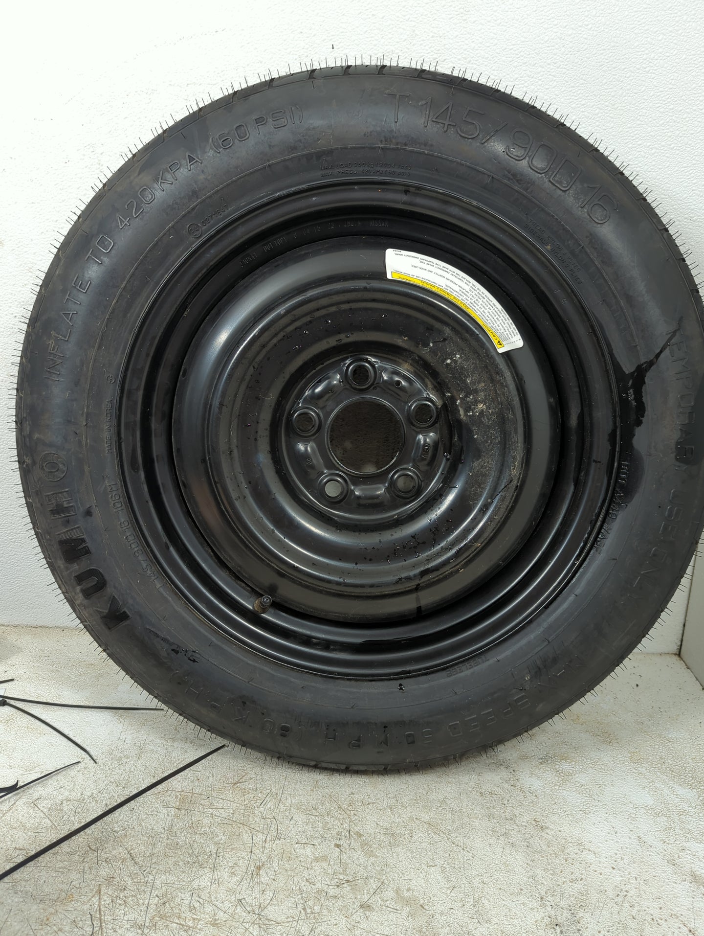 2002-2009 Gmc Envoy Spare Donut Tire Wheel Rim Oem - Oemusedautoparts1.com