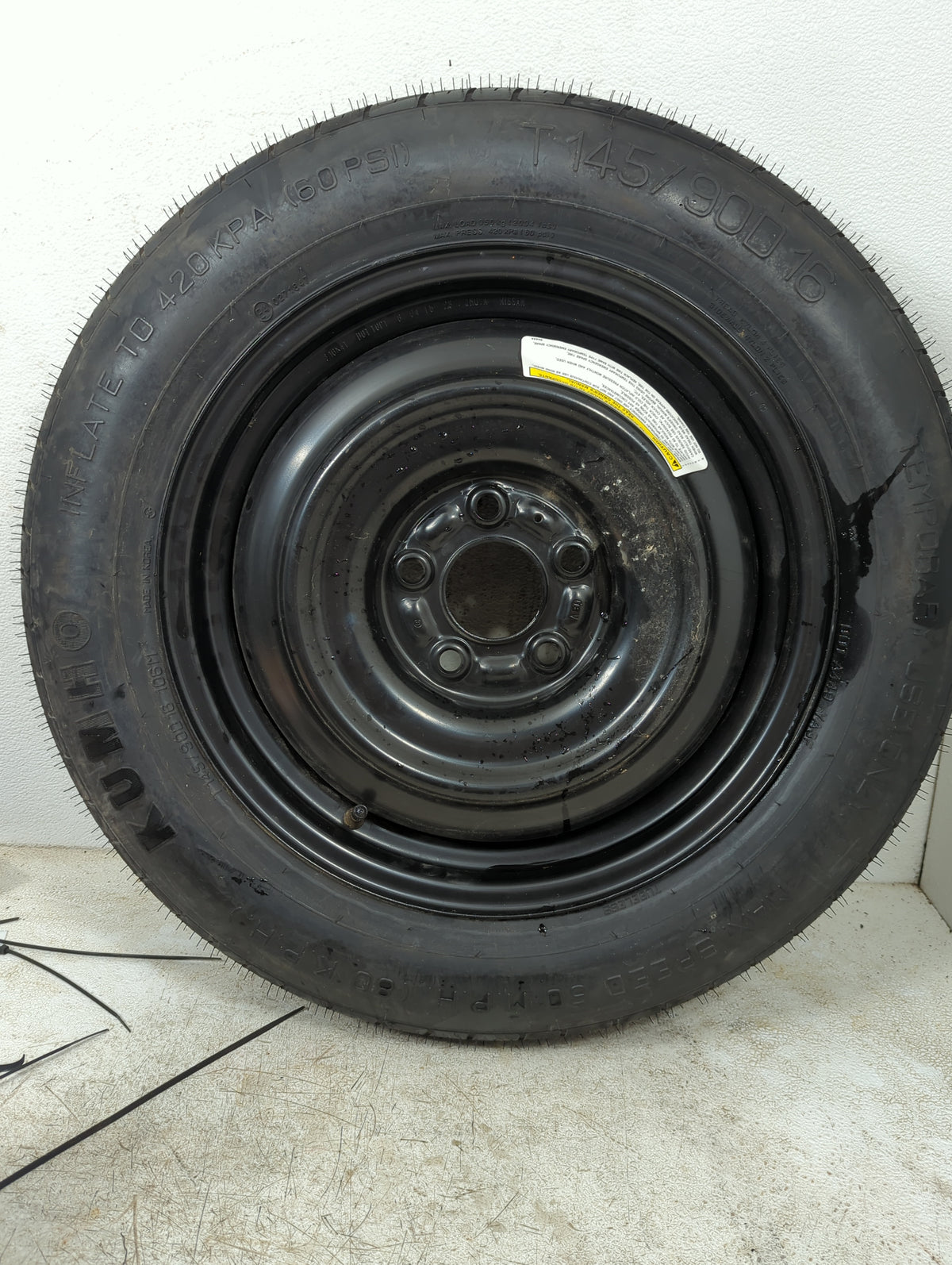 2002-2009 Gmc Envoy Spare Donut Tire Wheel Rim Oem - Oemusedautoparts1.com
