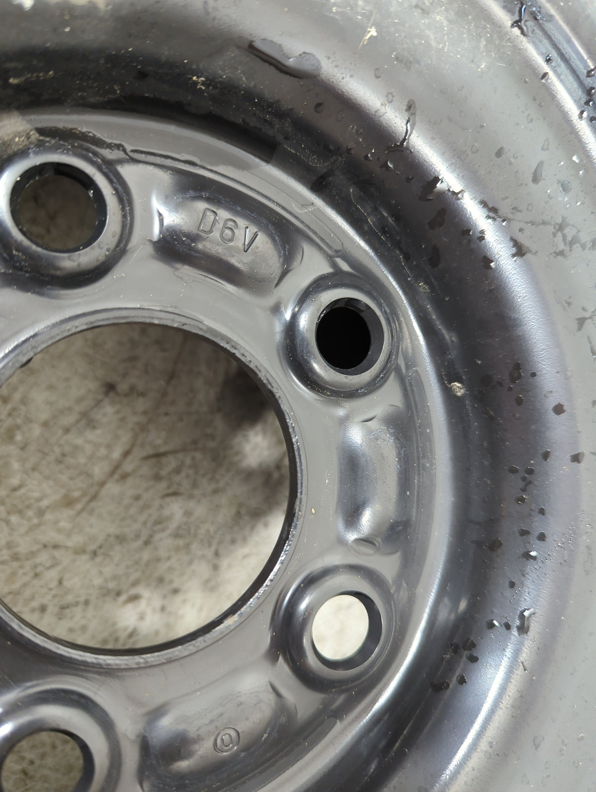 2002-2009 Gmc Envoy Spare Donut Tire Wheel Rim Oem - Oemusedautoparts1.com