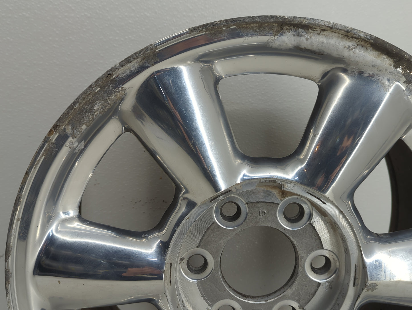 2002-2007 Gmc Envoy Oem Wheel Rim Chrome - Oemusedautoparts1.com