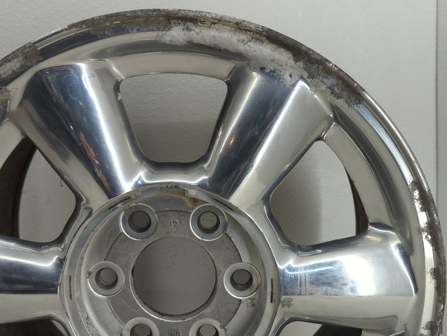 2002-2007 Gmc Envoy Oem Wheel Rim Chrome - Oemusedautoparts1.com
