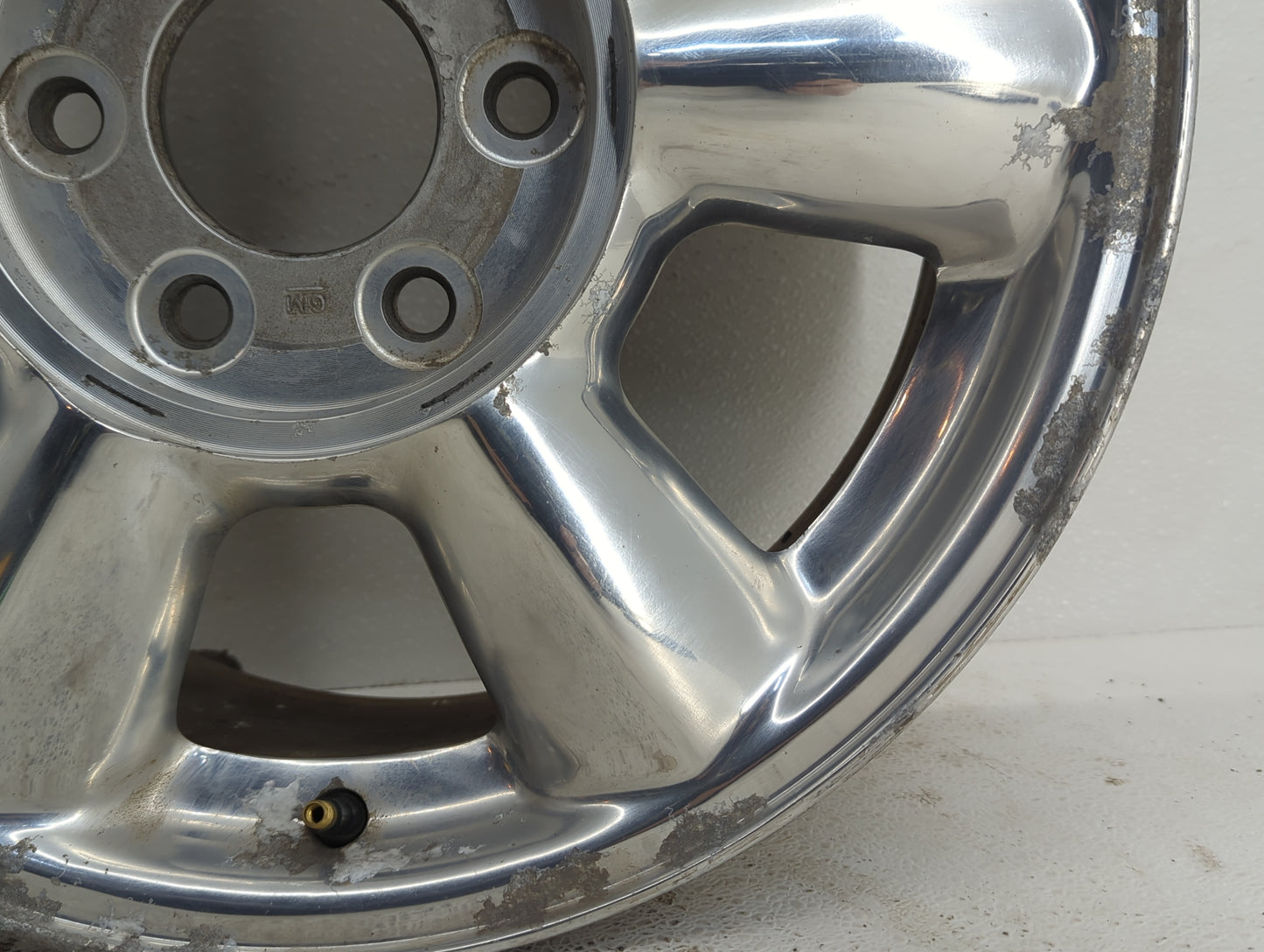 2002-2007 Gmc Envoy Oem Wheel Rim - Oemusedautoparts1.com