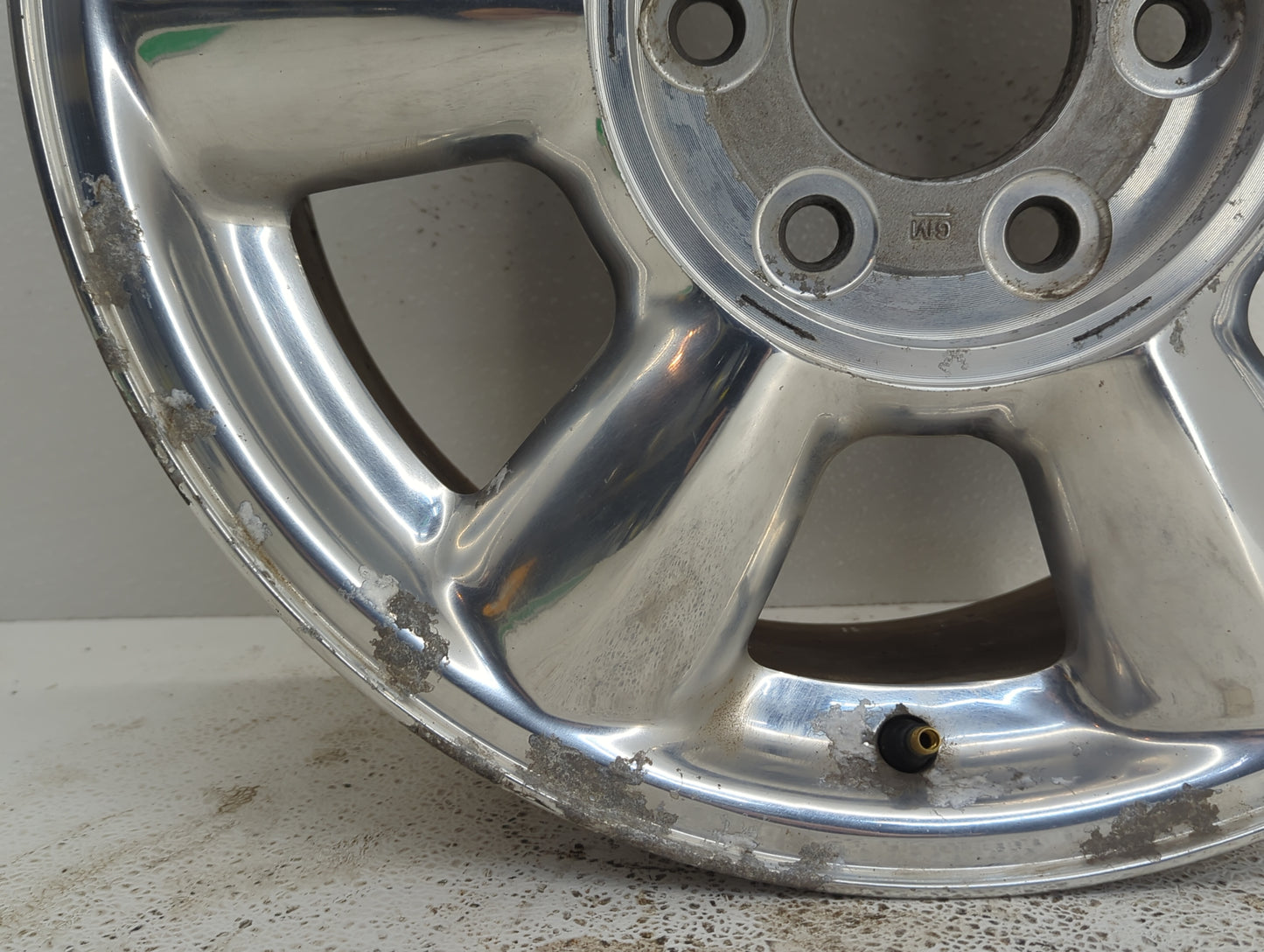2002-2007 Gmc Envoy Oem Wheel Rim - Oemusedautoparts1.com