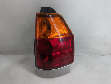 2002-2006 Gmc Envoy Xl Tail Light Assembly Passenger Right OEM P/N:15131577 Fits Fits 2002 2003 2004 2005 2006 2007 2008 200