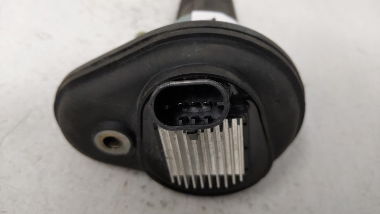 2002-2005 Gmc Envoy Xl Ignition Coil Igniter Pack - Oemusedautoparts1.com