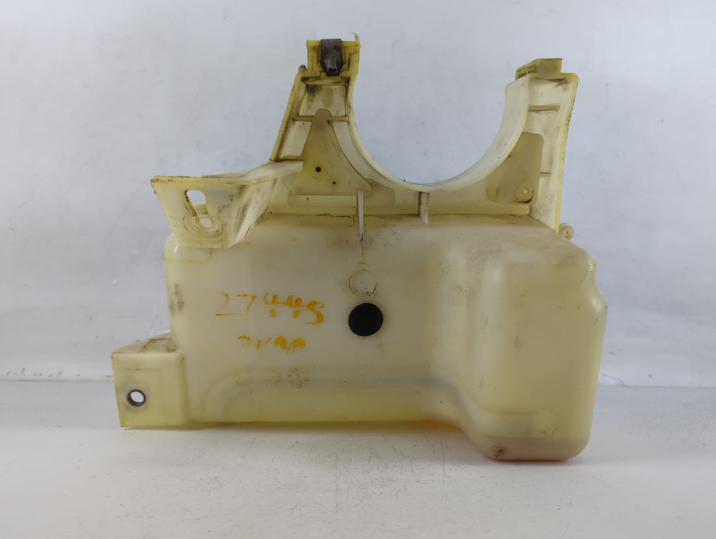2002-2006 Gmc Envoy Xl Radiator Coolant Overflow Expansion Tank Bottle - Oemusedautoparts1.com
