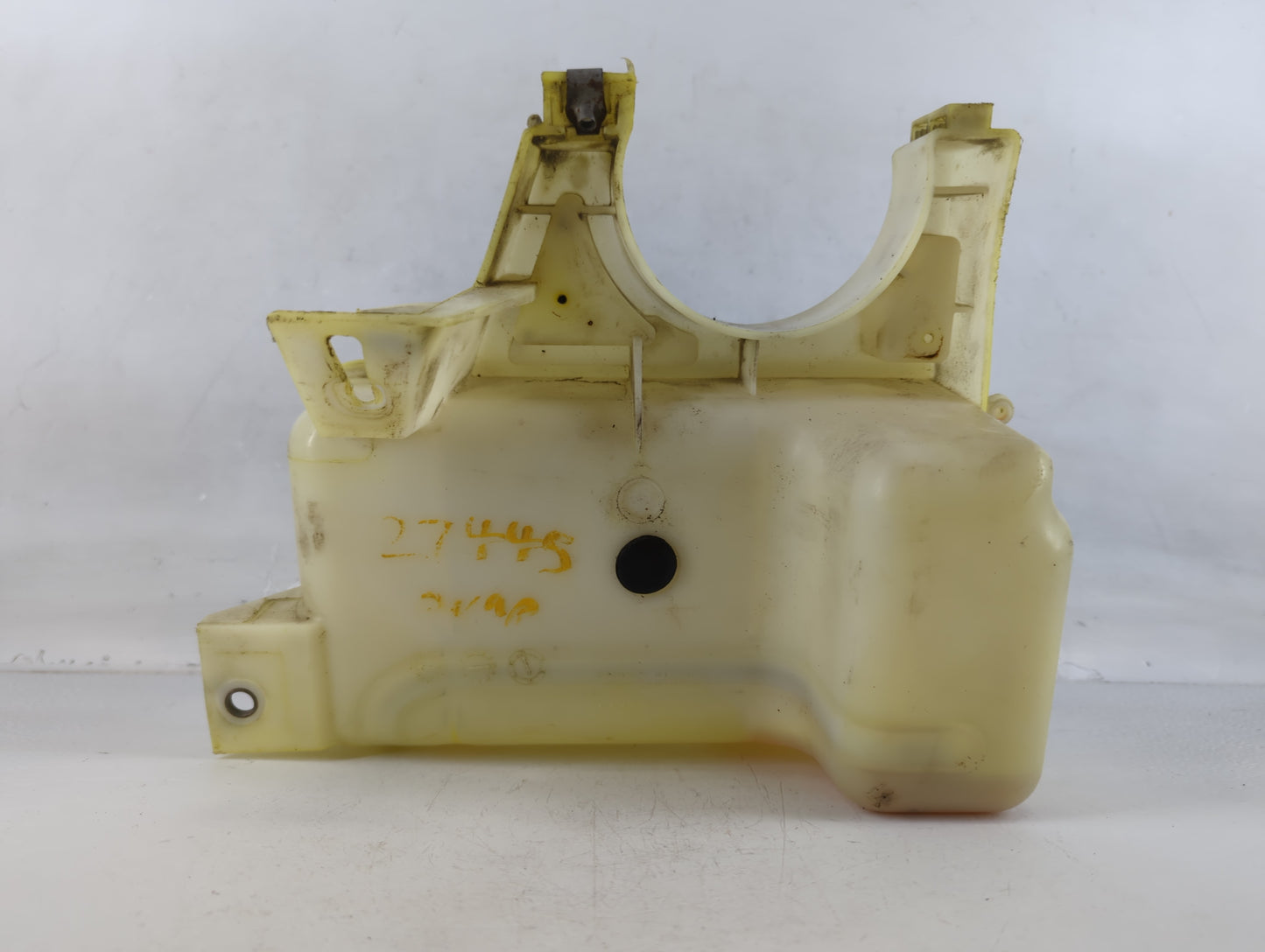 2002-2006 Gmc Envoy Xl Radiator Coolant Overflow Expansion Tank Bottle - Oemusedautoparts1.com