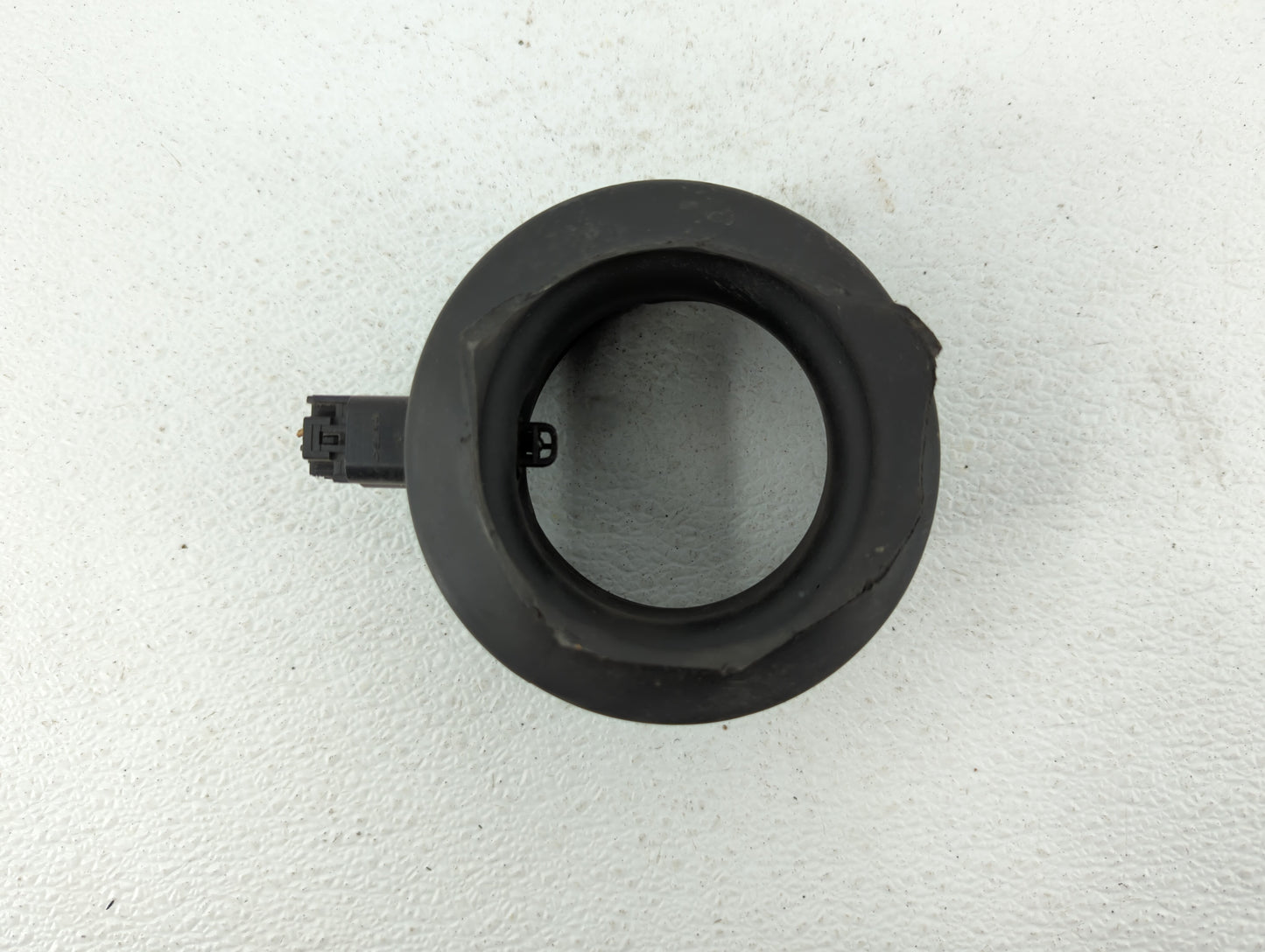 2004-2005 Gmc Envoy Xuv Mass Air Flow Meter Maf - Oemusedautoparts1.com