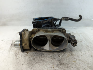 2005 Gmc F350 Throttle Body P/N:0631730 03 5C3E-BA Fits OEM Used Auto Parts - Oemusedautoparts1.com