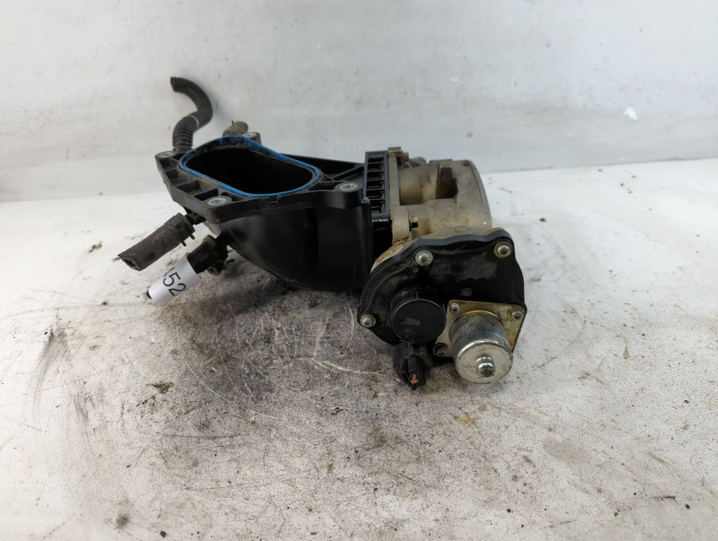 2005 Gmc F350 Throttle Body P/N:0631730 03 5C3E-BA Fits OEM Used Auto Parts - Oemusedautoparts1.com