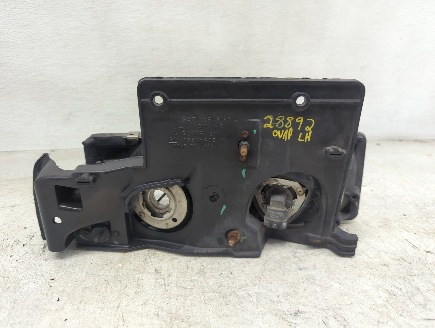 1995-2005 Gmc Safari Driver Left Oem Head Light Headlight Lamp - Oemusedautoparts1.com