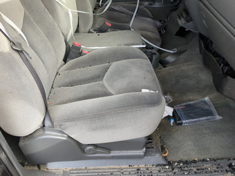 compare product 2005-2006 Gmc Sierra 1500 Passenger Front Seat Oem