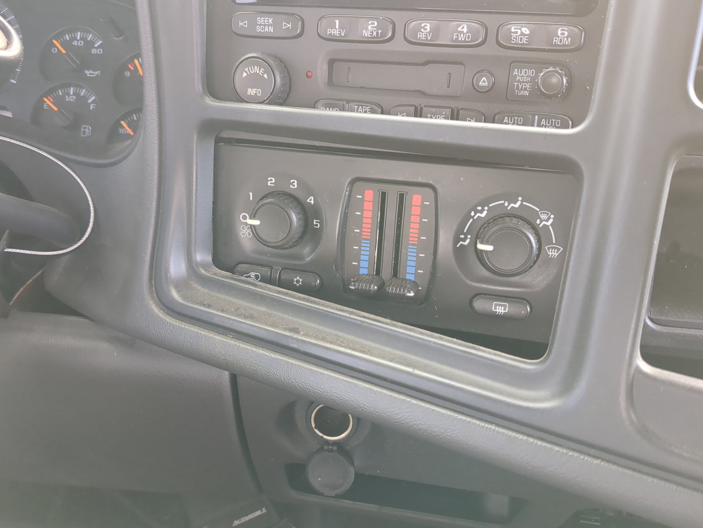 2005-2007 Gmc Sierra 1500 Climate Control Module Temperature AC/Heater Replacement Fits Fits 2005 2006 2007 OEM Used Auto Pa