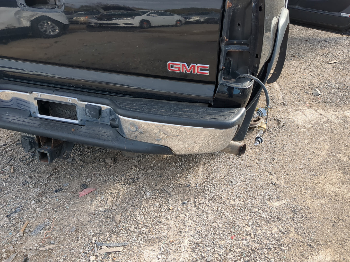1999-2005 Gmc Sierra 1500 Rear Bumper Assembly Oem - Oemusedautoparts1.com