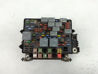 compare product 2003-2005 Gmc Sierra 1500 Fusebox Fuse Box Panel Relay Module P/N:15115615-02 Fits Fits 2003 2004 2005 2006 OEM Used Auto Parts