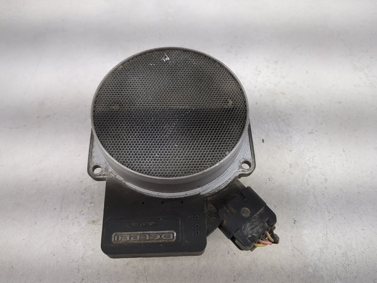 1999-2007 Gmc Sierra 1500 Mass Air Flow Meter Maf 1486635 - Oemusedautoparts1.com
