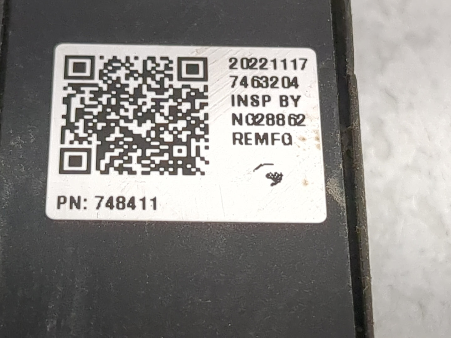 1999-2007 Gmc Sierra 1500 Mass Air Flow Meter Maf 1486635 - Oemusedautoparts1.com