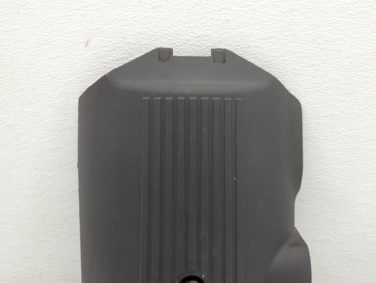 2005 Gmc Sierra 1500 Engine Cover - Oemusedautoparts1.com