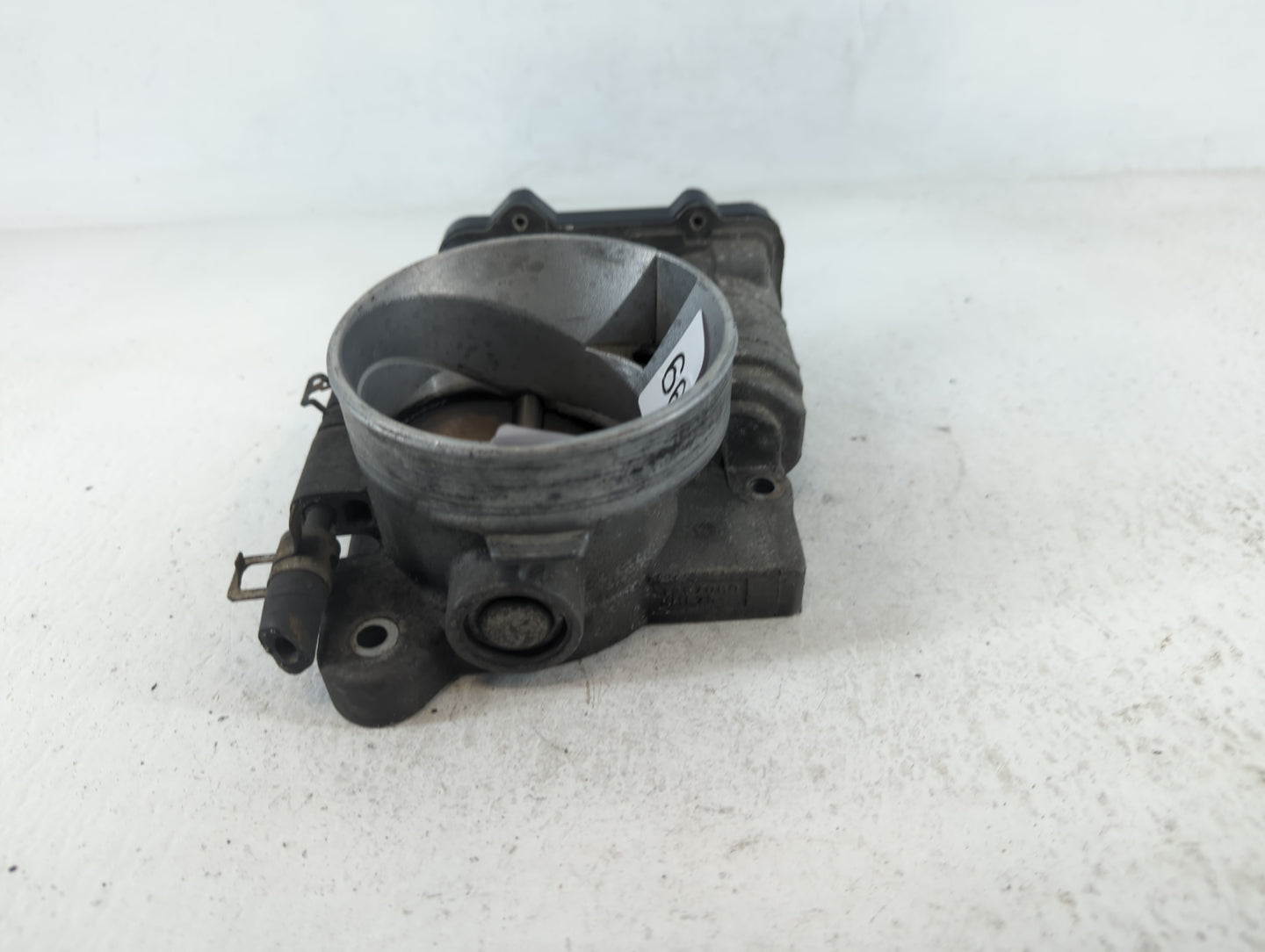2003-2007 Gmc Sierra 1500 Throttle Body P/N:1257080 Fits Fits 2003 2004 2005 2006 2007 OEM Used Auto Parts - Oemusedautopart