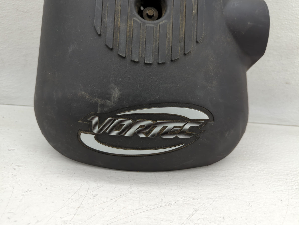2005 Gmc Sierra 1500 Engine Cover 723392 - Oemusedautoparts1.com