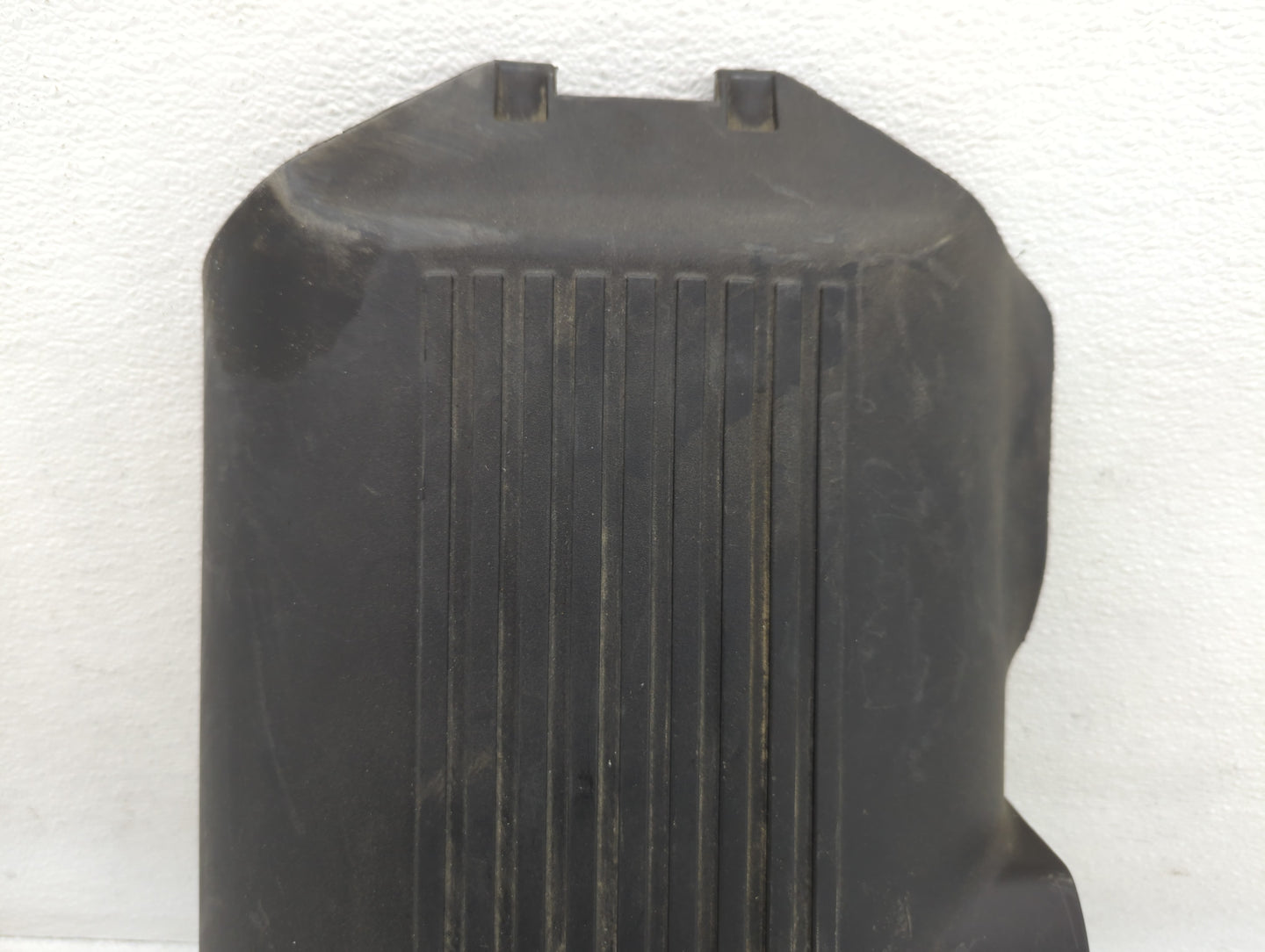 2005 Gmc Sierra 1500 Engine Cover - Oemusedautoparts1.com