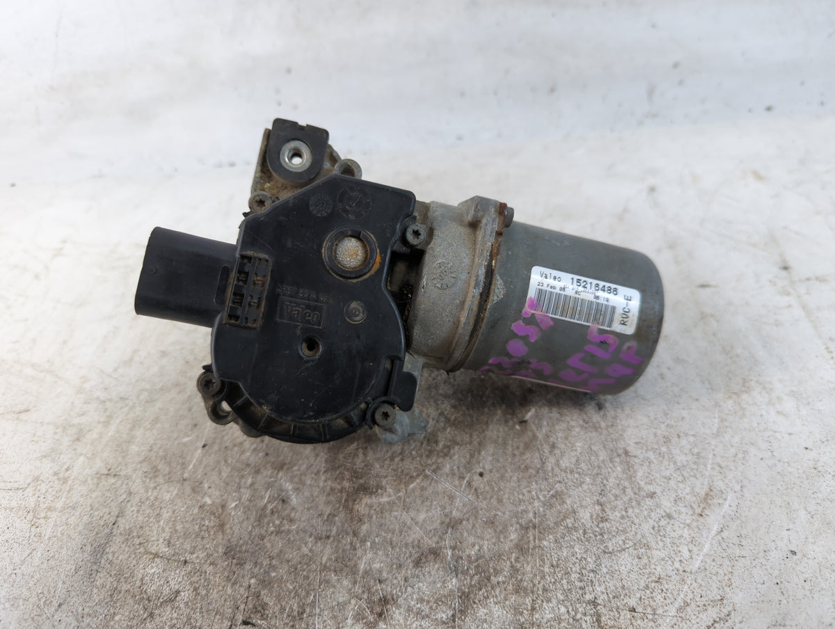 2005-2007 Gmc Sierra 1500 Front Windshield Wiper Motor P/N:15216486 Fits Fits 2005 2006 2007 OEM Used Auto Parts - Oemusedau