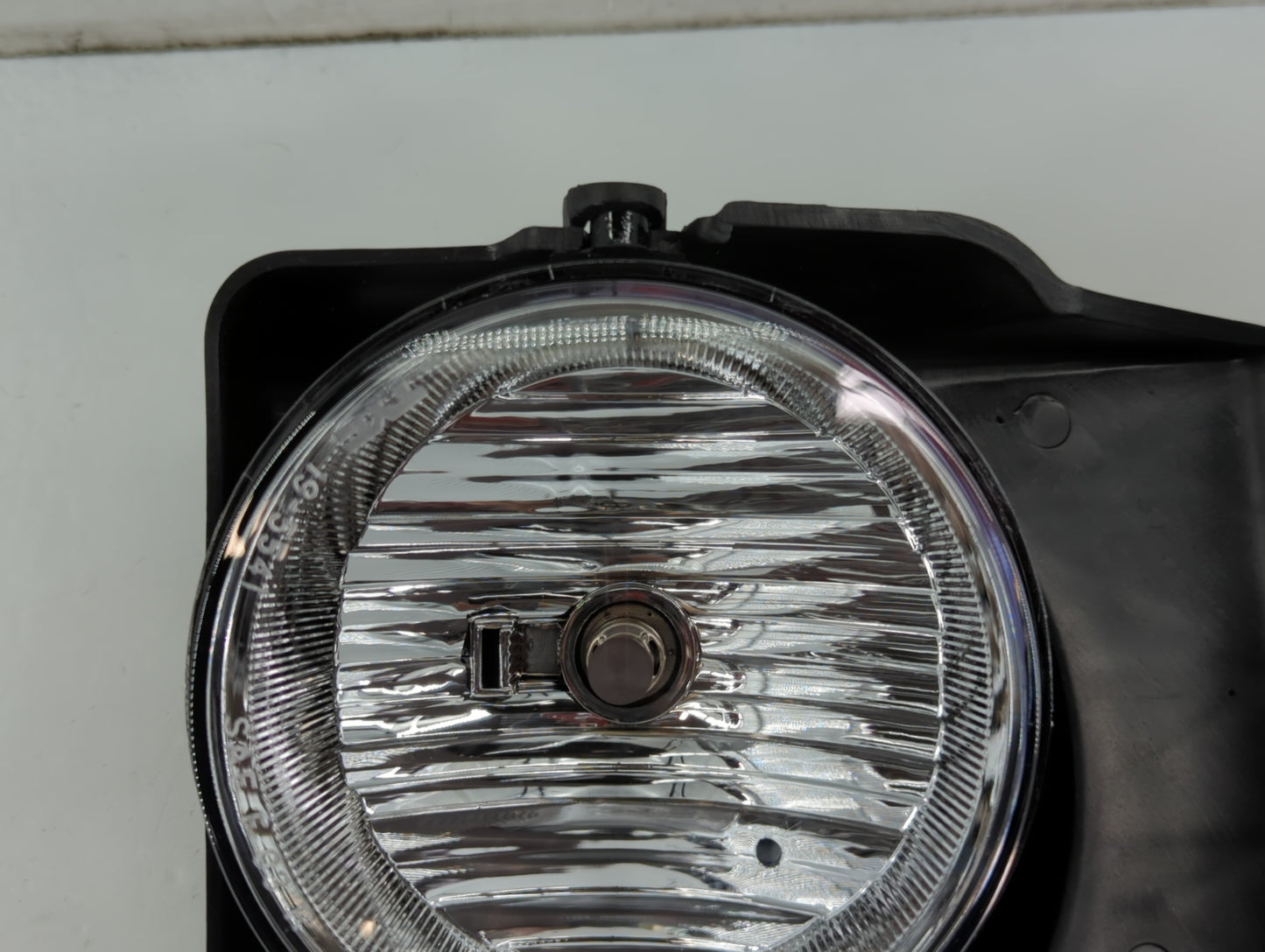 2004-2007 Gmc Sierra 1500 Passenger Right Oem Fog Light Lamp - Oemusedautoparts1.com
