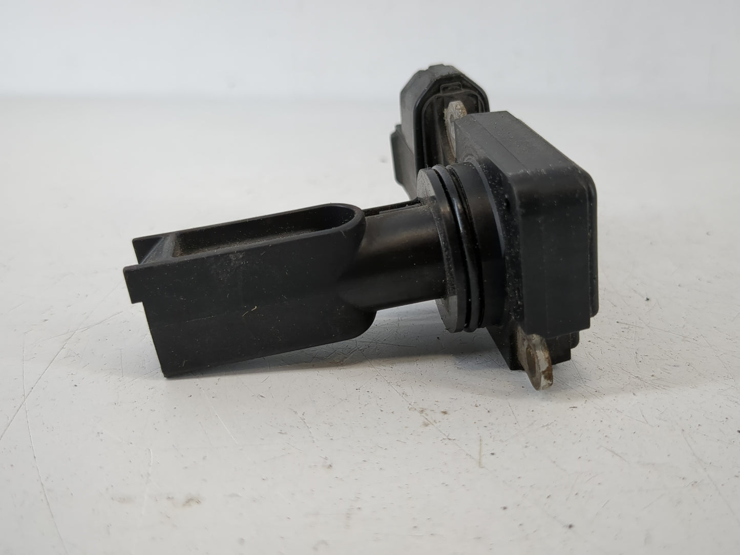 Gmc Sierra 2500 Mass Air Flow Meter Maf - Oemusedautoparts1.com