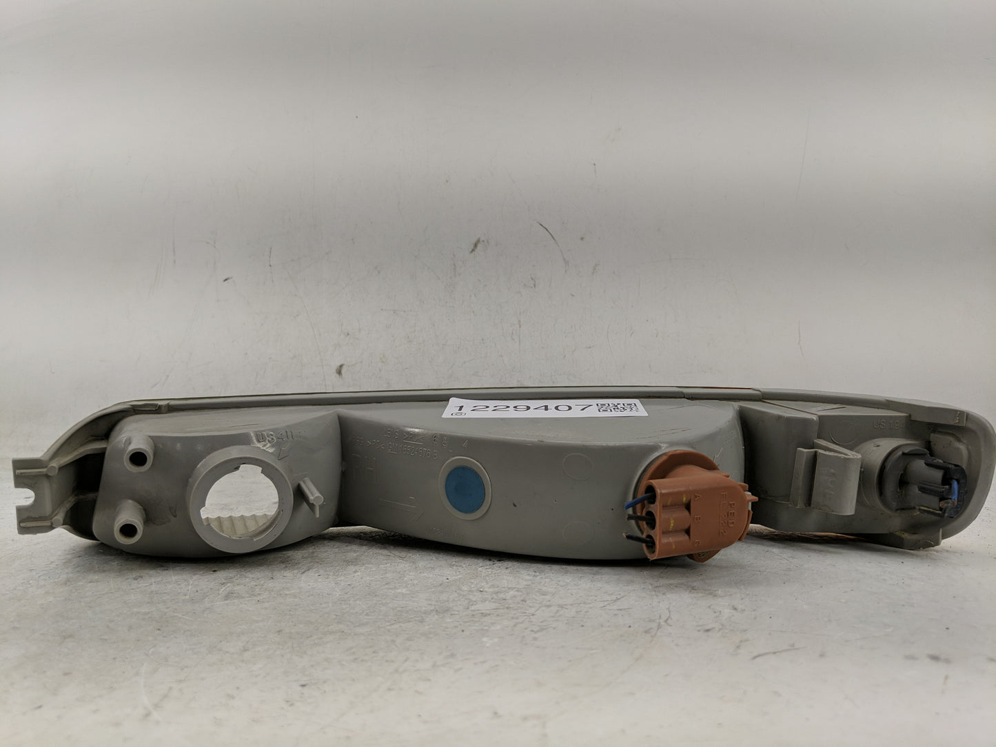 2000-2006 Gmc Yukon Passenger Right Oem Front Light Lamp - Oemusedautoparts1.com