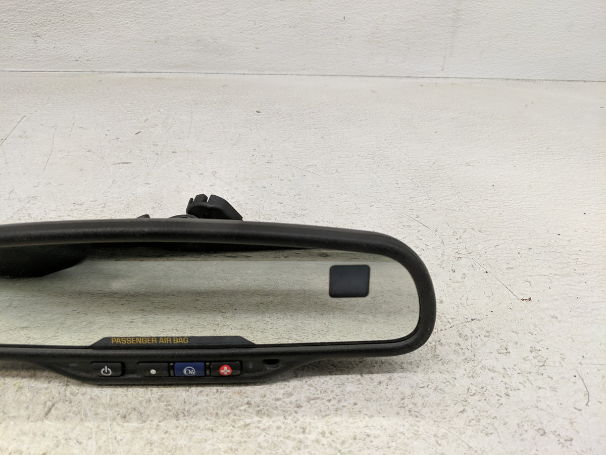 2005 Gmc Yukon Interior Rear View Mirror Replacement OEM P/N:15176973 Fits OEM Used Auto Parts - Oemusedautoparts1.com