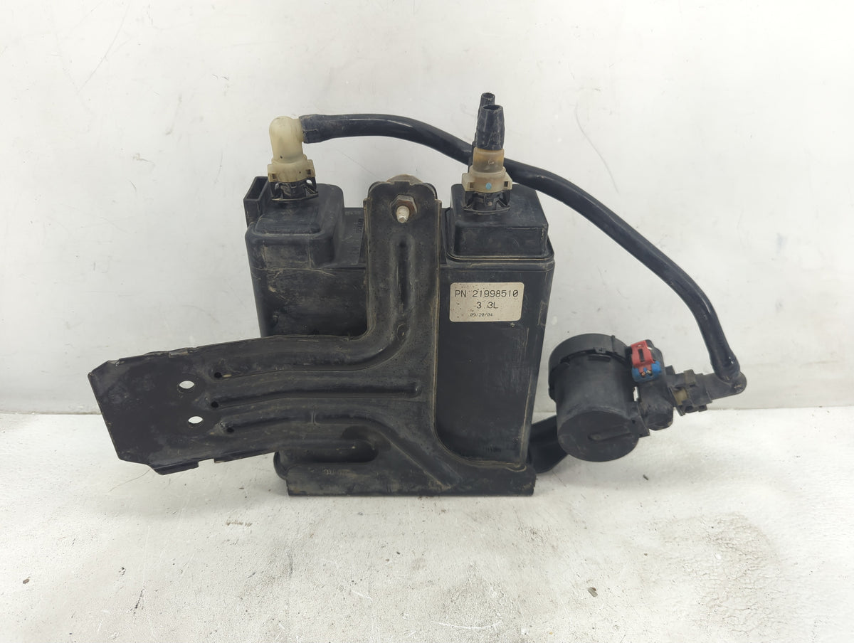 2005 Gmc Yukon Fuel Vapor Charcoal Canister - Oemusedautoparts1.com