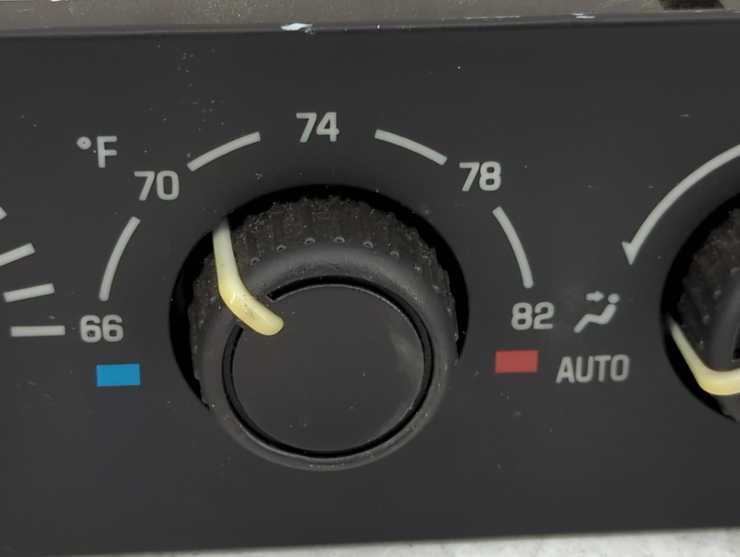 2003-2006 Gmc Yukon Climate Control Module Temperature AC/Heater Replacement P/N:15112020 Fits Fits 2003 2004 2005 2006 OEM 
