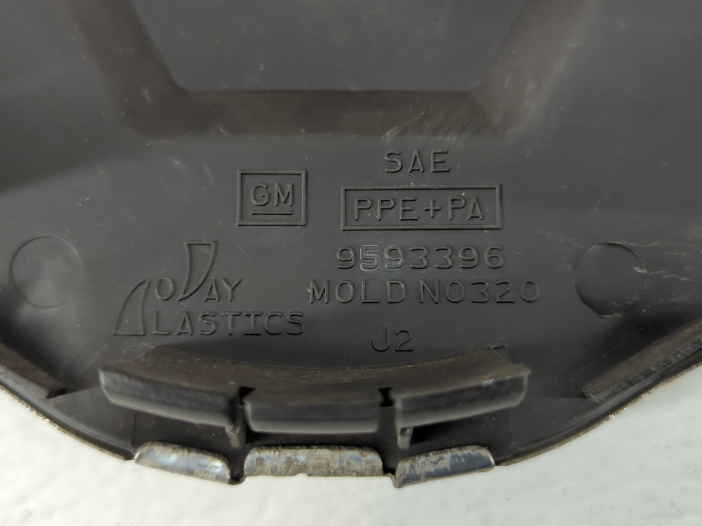 2005 Gmc Yukon Xl Rim Wheel Center Cap - Oemusedautoparts1.com