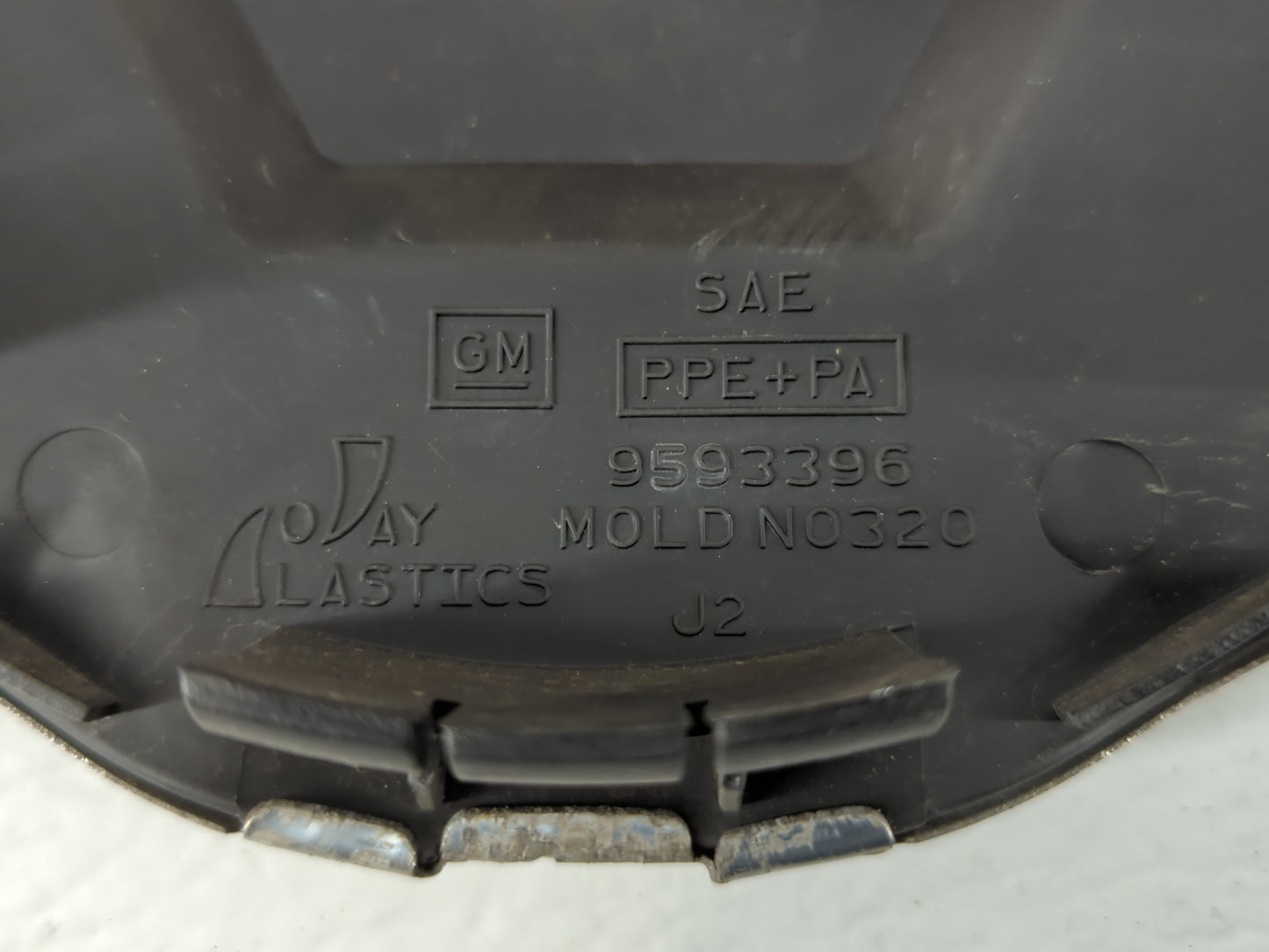 2005 Gmc Yukon Xl Rim Wheel Center Cap - Oemusedautoparts1.com
