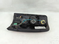 2004-2006 Gmc Yukon Xl 1500 Tail Light Assembly Driver Left OEM P/N:16525375 A Fits Fits 2004 2005 2006 OEM Used Auto Parts 