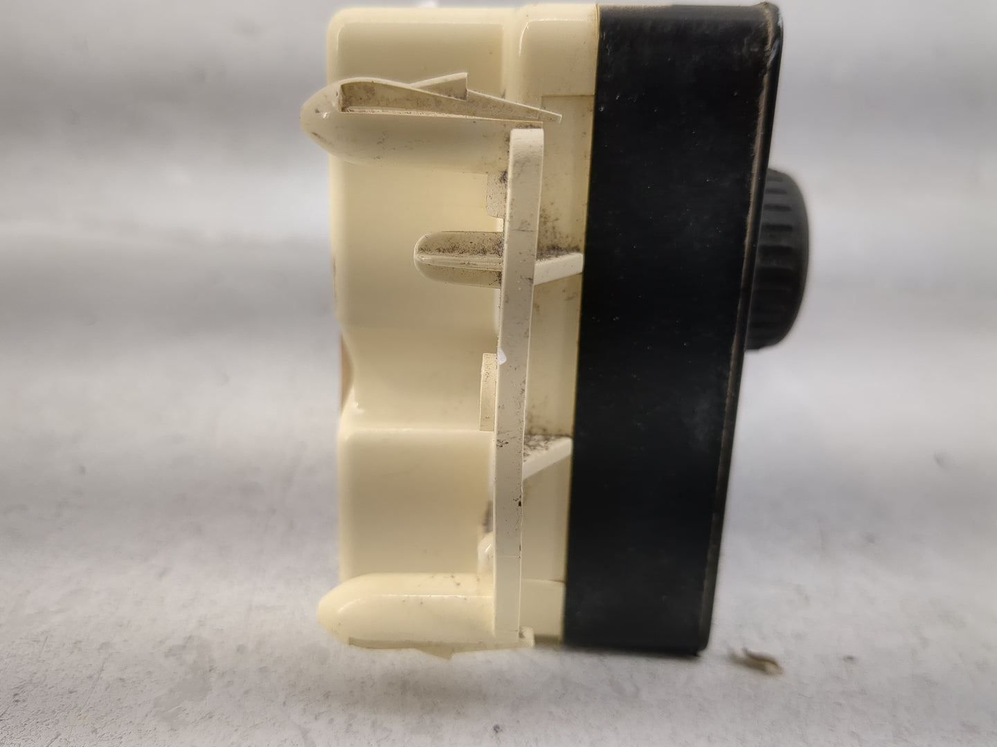 2005-2006 Gmc Yukon Xl 1500 Climate Control Module Temperature AC/Heater Replacement Fits Fits 2005 2006 2007 OEM Used Auto 