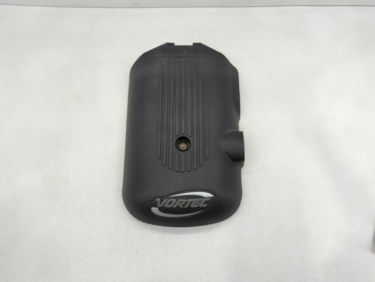 2005 Gmc Yukon Xl 1500 Engine Cover - Oemusedautoparts1.com