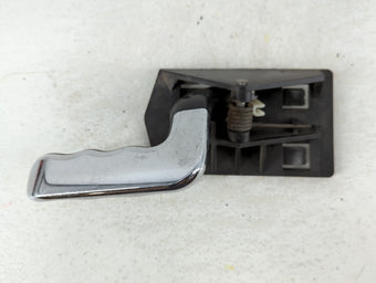 compare product 2000 Gmc Yukon Xl 1500 Driver Front Left Door Handle Exterior Assembly