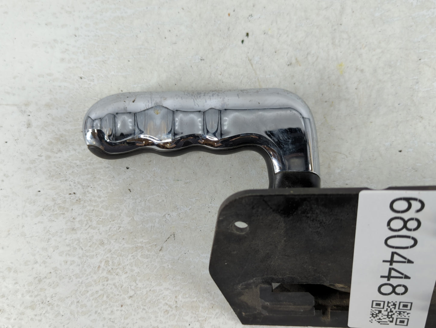 2000 Gmc Yukon Xl 1500 Driver Front Left Door Handle Exterior Assembly - Oemusedautoparts1.com