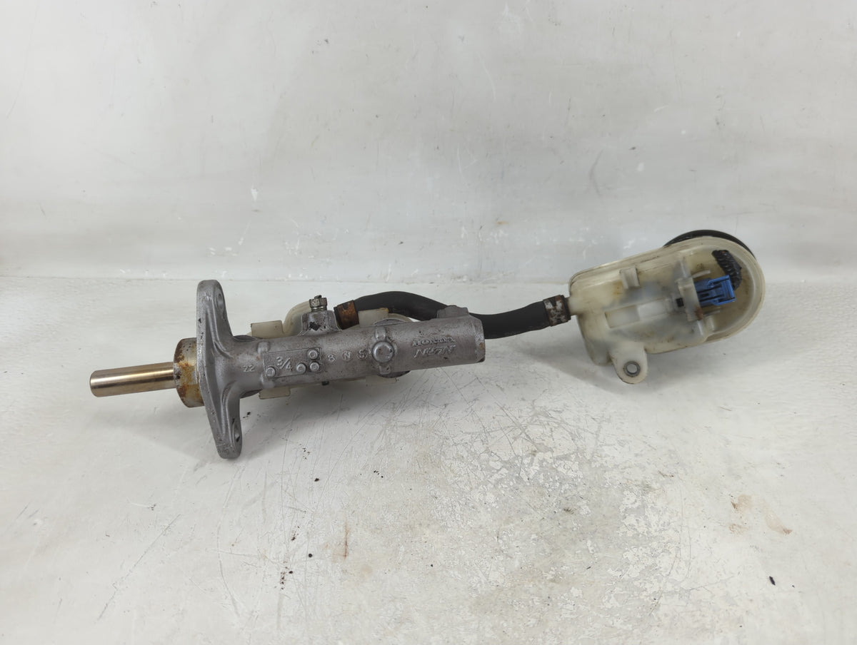 2005-2007 Honda Accord Brake Master Cylinder 1208642 - Oemusedautoparts1.com